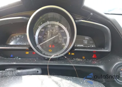 2017 Toyota Yaris Ia из США, поврежденный, VIN 3MYDLBYV3HY160090